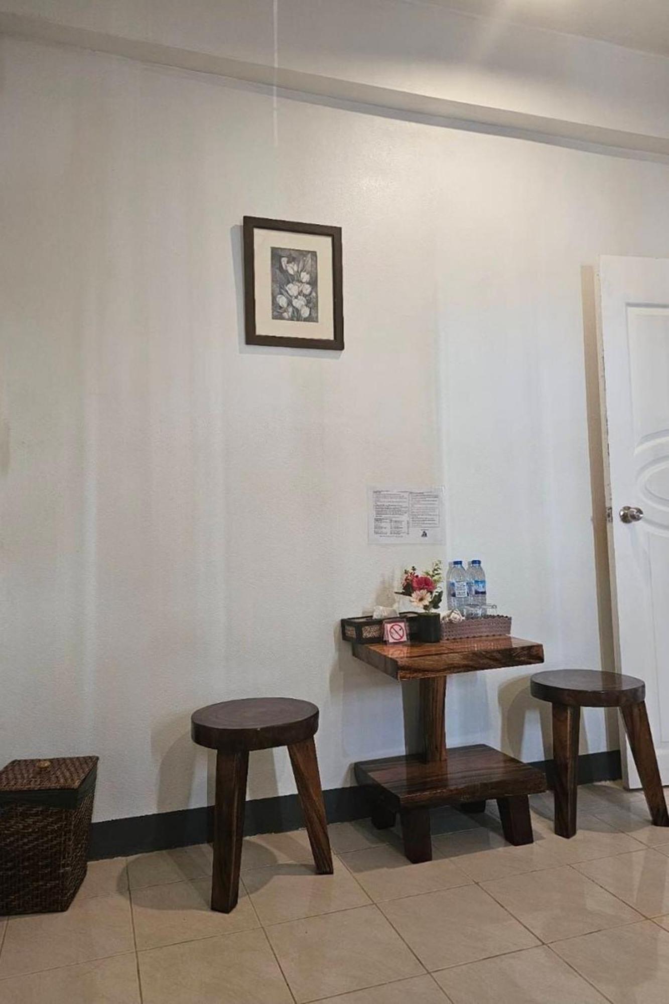 Remember @ Phuket Town Hotell Exteriör bild