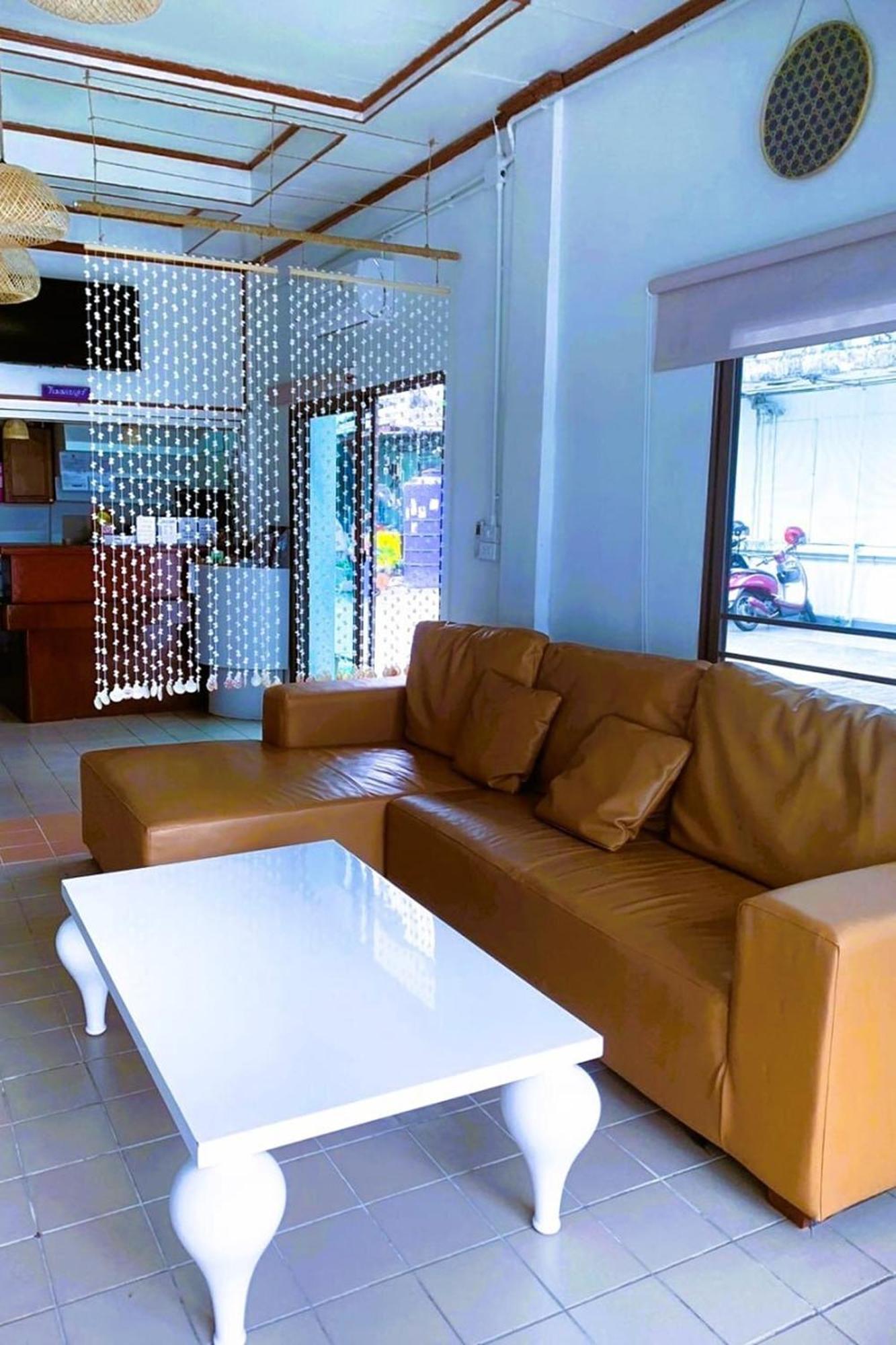 Remember @ Phuket Town Hotell Exteriör bild